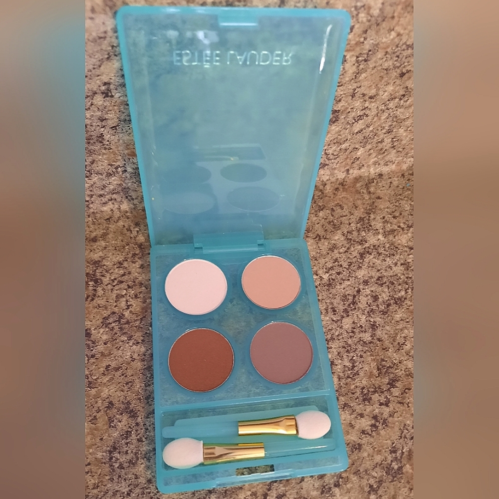 NEW Estee Lauder Eye Shadow QUAD wet/dry formula (03 from Fresco & 08 Dusk)